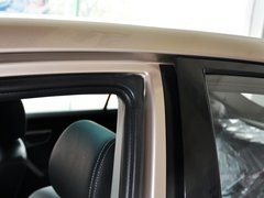 2013款 1.5L 手动 豪华版