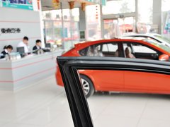 2013款 1.5L 手动 豪华版