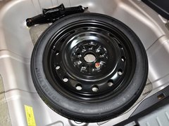 2013款 1.5L 手动 豪华版
