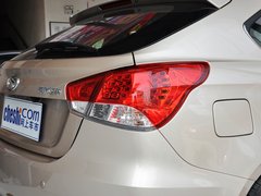 2013款 1.5L 手动 豪华版