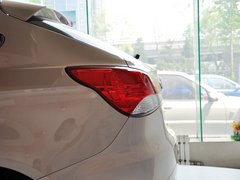 2013款 1.5L 手动 豪华版