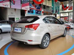 2013款 1.5L 手动 豪华版
