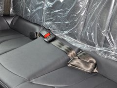 2013款 1.5L 手动 豪华版