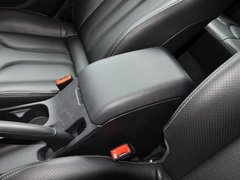 2013款 1.5L 手动 豪华版