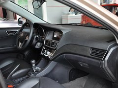 2013款 1.5L 手动 豪华版
