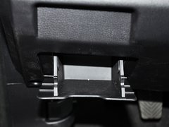 2013款 1.5L 手动 豪华版