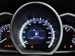 2013款 1.5L 手动 豪华版