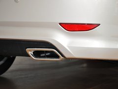 2013款 1.5L 手动 豪华版