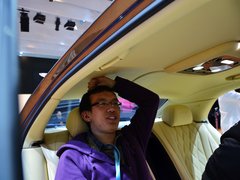 2013款 6.0T 自动 W12 尊贵版
