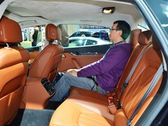 2013款 6.0T 自动 W12 尊贵版