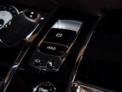 2013款 6.6T 标准型