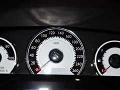 2013款 6.6T 标准型