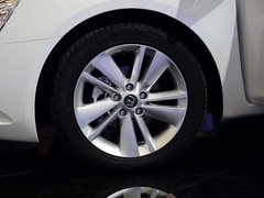 2013款 1.8T 自动 旗舰型