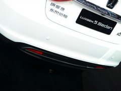 2013款 1.8T 自动 旗舰型