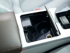 2013款 1.8T 自动 旗舰型