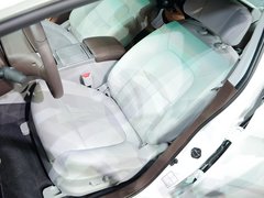 2013款 1.8T 自动 旗舰型