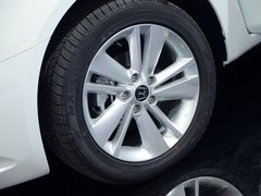 2013款 1.8T 自动 旗舰型