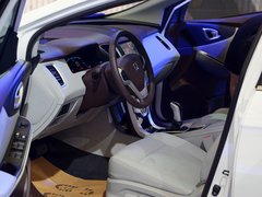 2013款 1.8T 自动 旗舰型