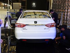 2013款 1.8T 自动 旗舰型