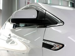 2013款 1.8T 自动 旗舰型