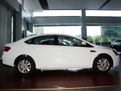 2013款 1.8T 自动 旗舰型