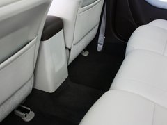 2013款 1.8T 自动 旗舰型