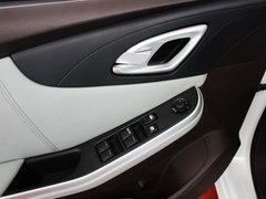 2013款 1.8T 自动 旗舰型