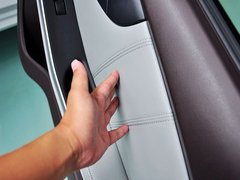 2013款 1.8T 自动 旗舰型