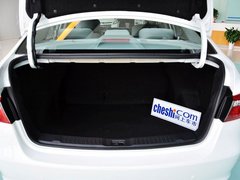 2013款 1.8T 自动 旗舰型