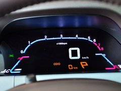 2013款 1.8T 自动 旗舰型