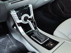 2013款 1.8T 自动 旗舰型