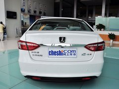 2013款 1.8T 自动 旗舰型