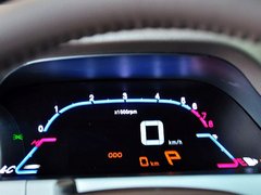 2013款 1.8T 自动 旗舰型