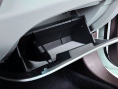 2013款 1.8T 自动 旗舰型