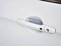 2013款 1.8T 自动 旗舰型