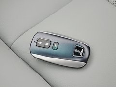 2013款 1.8T 自动 旗舰型