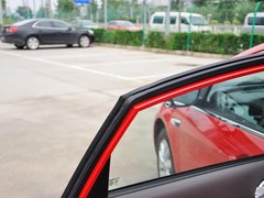 2013款 1.8T 自动 旗舰型