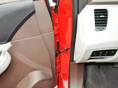 2013款 1.8T 自动 旗舰型