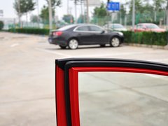 2013款 1.8T 自动 旗舰型