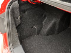 2013款 1.8T 自动 旗舰型