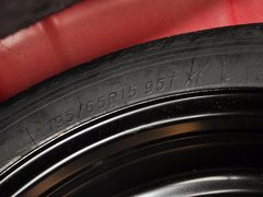 2013款 1.8T 自动 旗舰型