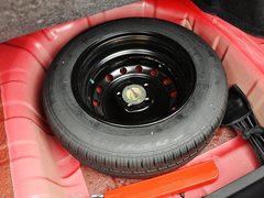 2013款 1.8T 自动 旗舰型