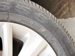 2013款 1.8T 自动 旗舰型