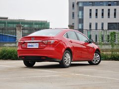 2013款 1.8T 自动 旗舰型
