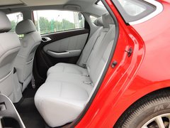 2013款 1.8T 自动 旗舰型
