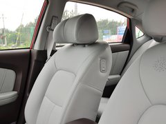 2013款 1.8T 自动 旗舰型