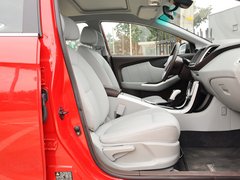 2013款 1.8T 自动 旗舰型