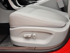 2013款 1.8T 自动 旗舰型