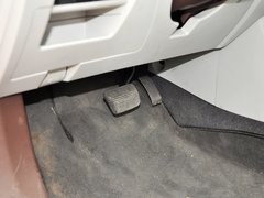 2013款 1.8T 自动 旗舰型