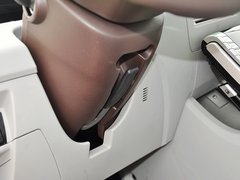 2013款 1.8T 自动 旗舰型